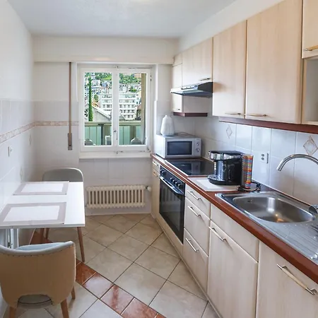 With Terrace Daire *