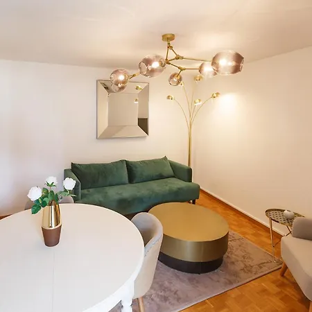 아파트 With Terrace 몽트뢰